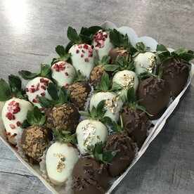 Набор из 20 клубник в шоколаде