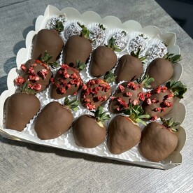 Набор из 21 клубники в шоколаде