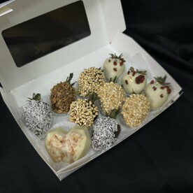 Набор из 10 клубник в шоколаде