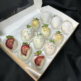 Набор вкусной клубника