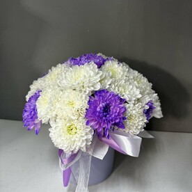 Композиция из хризантем
