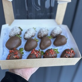 Набор вкусной клубнички