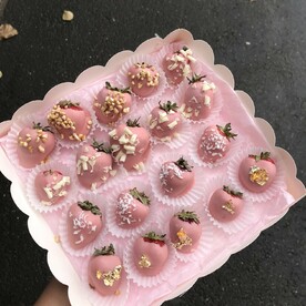 Набор из 20 клубничек