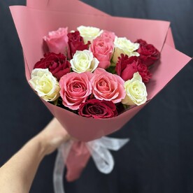 Букет из 15 розочек