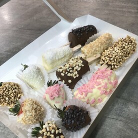 Клубника и бананы в наборе