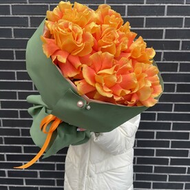 Роза Силантой в дизайнерской упаковке