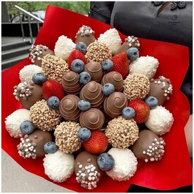 Букет из Клубники в Шоколаде «Милан»