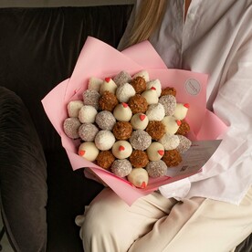 Букет из клубники в шоколаде «Ливорно»