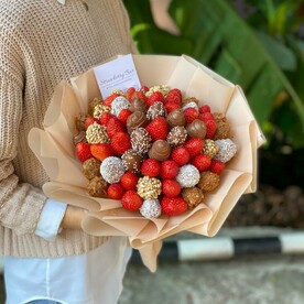 Букет из Клубники в Шоколаде «Парма»