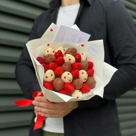 Букет из Клубники в Шоколаде «Форли»