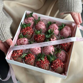 Набор из Клубники в Шоколаде «Капанне»