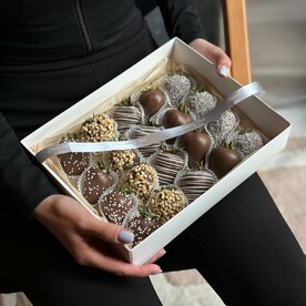 Набор из Клубники в Шоколаде «Модерна»