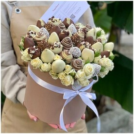 Клубничная коробка «Брайтхорн»