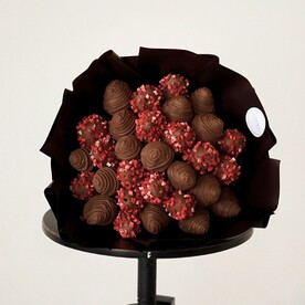 Букет из Клубники в Шоколаде «Эмилия»