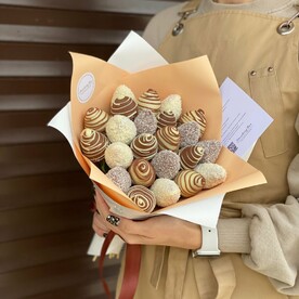 Букет из Клубники в Шоколаде «Ортобен»