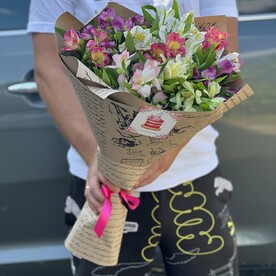 Альстромерия