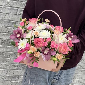 Нежная композиция