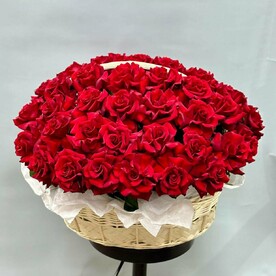 51 французская роза в корзине