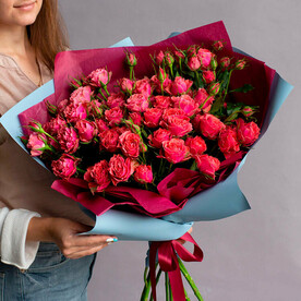 Букет из 15 кустовых роз