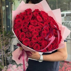 Розы 51 красный