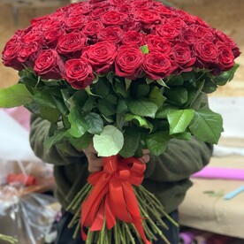 Букет из 77 Роз