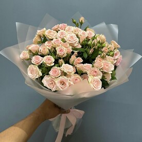 Кустовая Роза