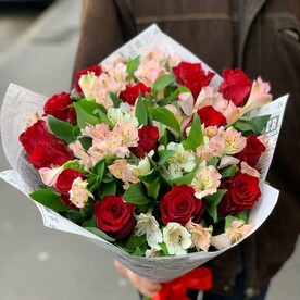 Альстромерия S