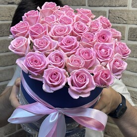 Розы в коробке