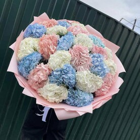 Букет из Гортензии