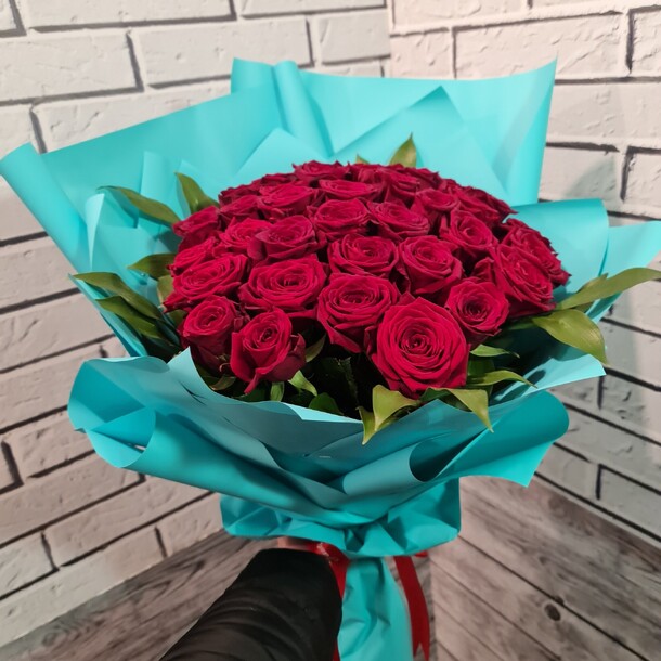 Бирюзовый блюз, артикул F1068381 - 12872 рублей, доставка по городу. Flawery - доставка цветов