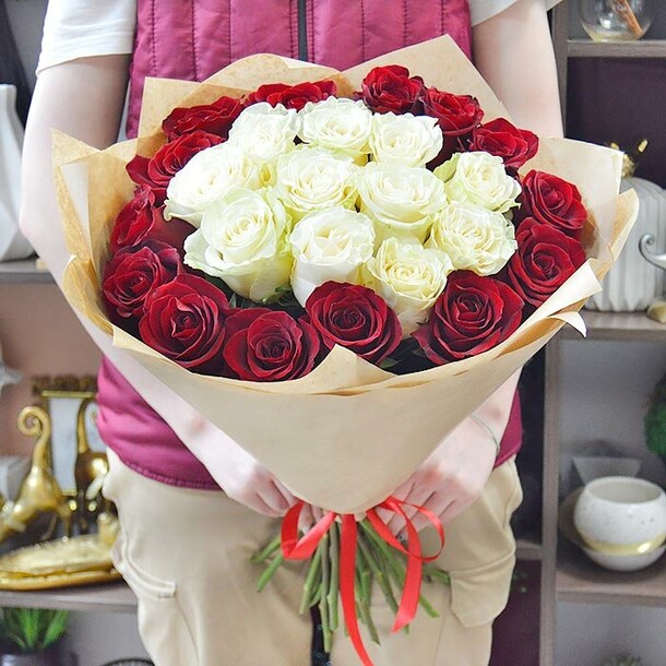 Легенда любви, артикул F1164424 - 12000 рублей, доставка по городу. Flawery - доставка цветов