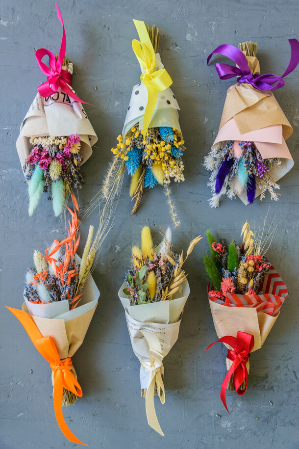 Букетик-комплиментик, артикул F1068442 - 899 рублей, доставка по городу. Flawery - доставка цветов