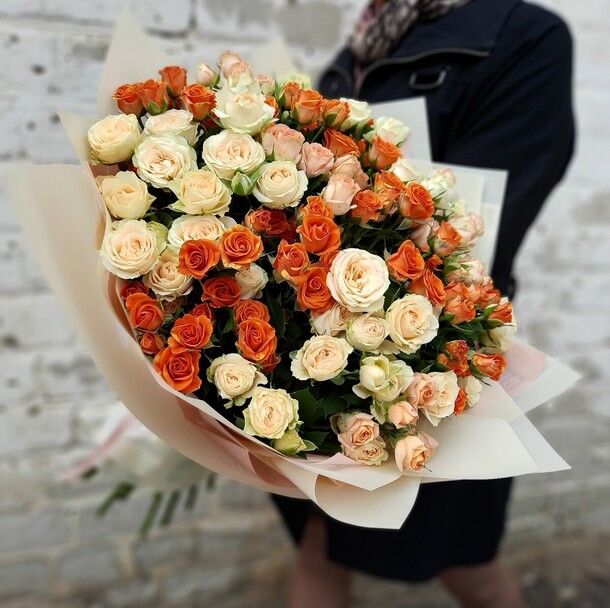 Букет солнечный блик, артикул F1119327 - 10190 рублей, доставка по городу. Flawery - доставка цветов