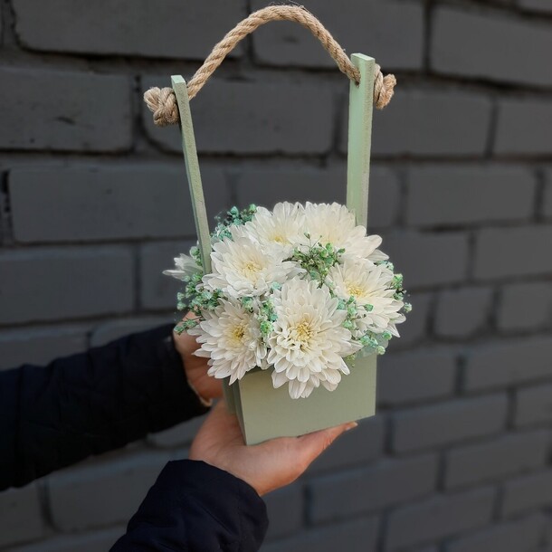 Ящик мятная снежность, артикул F1224684 - 2990 рублей, доставка по городу. Flawery - доставка цветов