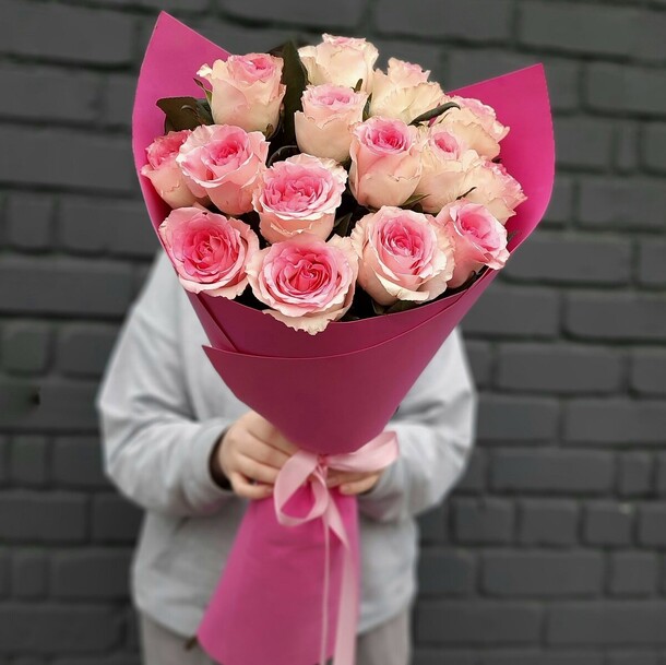 Букет из розовых роз, артикул F1491464 - 8200 рублей, доставка по городу. Flawery - доставка цветов