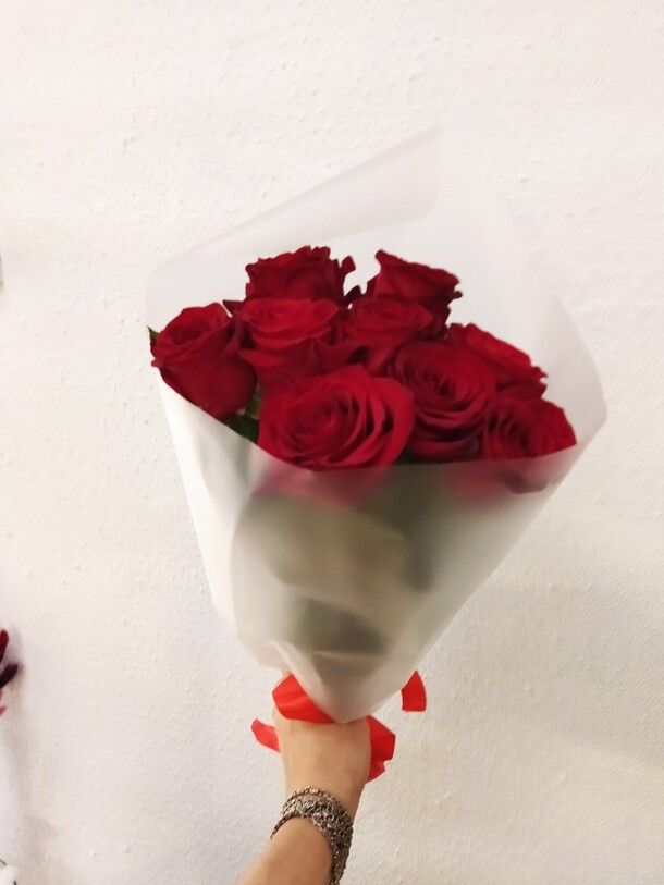 Розы для тебя, артикул F1125890 - 3300 рублей, доставка по городу. Flawery - доставка цветов