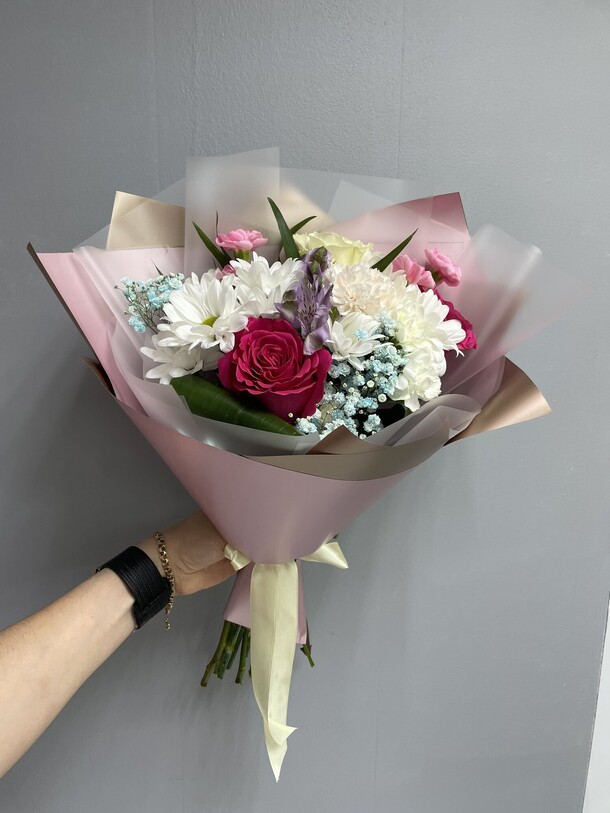 Яркие нотки лета, артикул F1426750 - 2250 рублей, доставка по городу. Flawery - доставка цветов