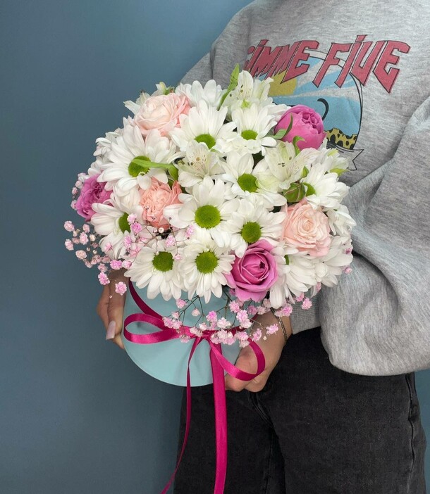 Композиция в коробке, артикул F1247144 - 3629 рублей, доставка по городу. Flawery - доставка цветов