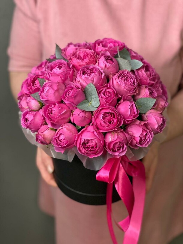 Цветы в коробке "мисти баблс", артикул F1088572 - 6655 рублей, доставка по городу. Flawery - доставка цветов