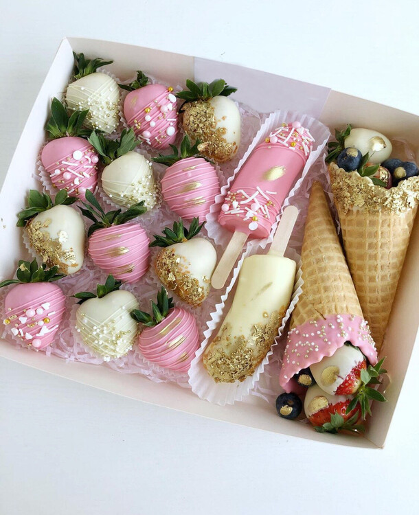 Ягодное наслаждение, артикул F164724 - 3990 рублей, доставка по городу. Flawery - доставка цветов