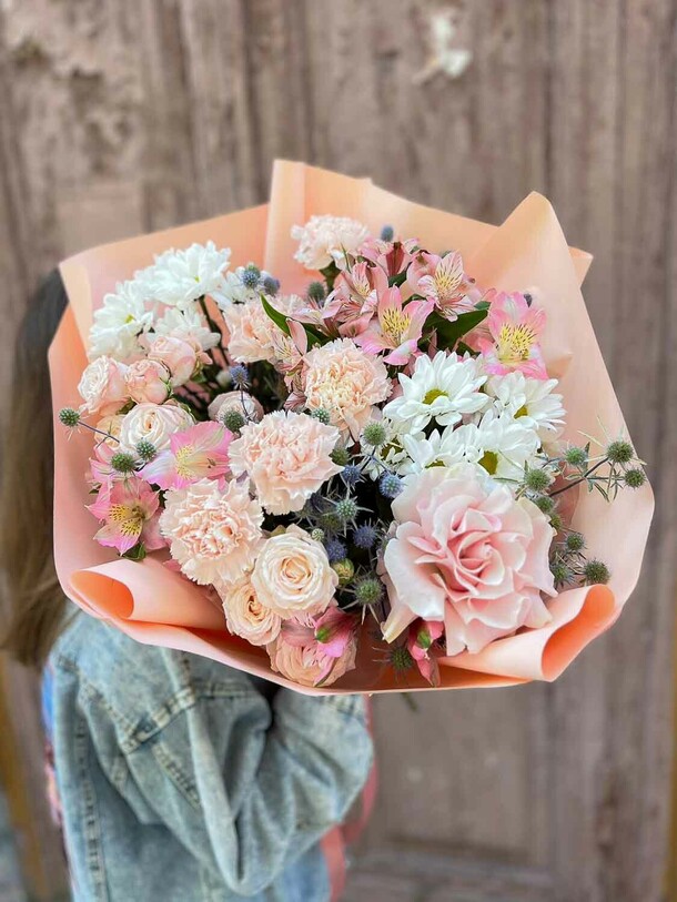 Букет "эрингиум", артикул F1311282 - 6200 рублей, доставка по городу. Flawery - доставка цветов