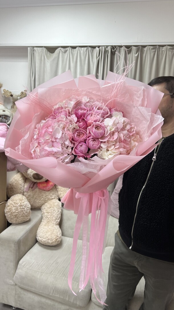 Я тебя люблю, артикул F1365121 - 6950 рублей, доставка по городу. Flawery - доставка цветов