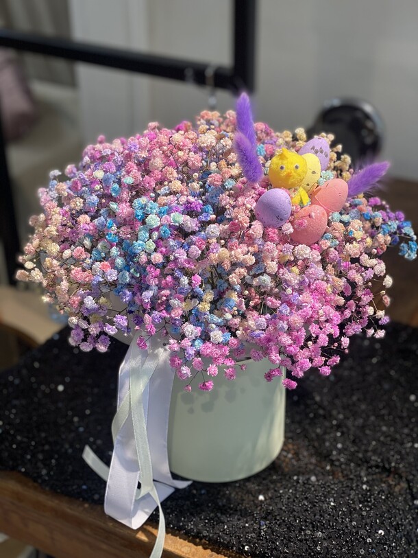 Радужная гипсофила, артикул F1409256 - 3590 рублей, доставка по городу. Flawery - доставка цветов