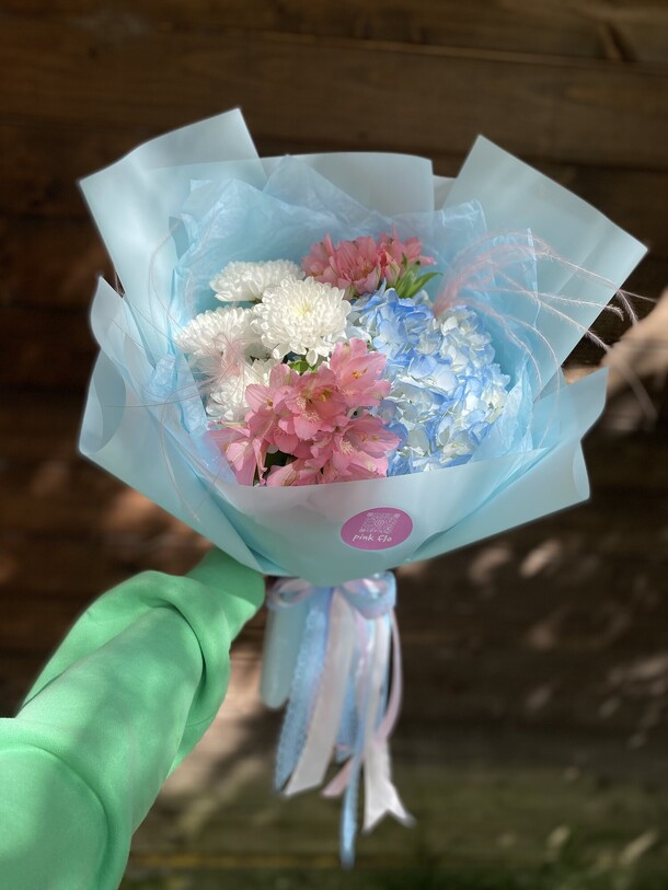 Воздушный поцелуй, артикул F1421155 - 2890 рублей, доставка по городу. Flawery - доставка цветов