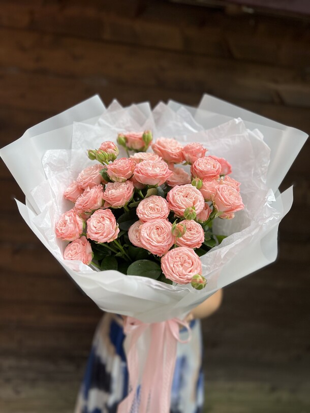 Пион розы сорт бомбастик, артикул F1451964 - 5555 рублей, доставка по городу. Flawery - доставка цветов