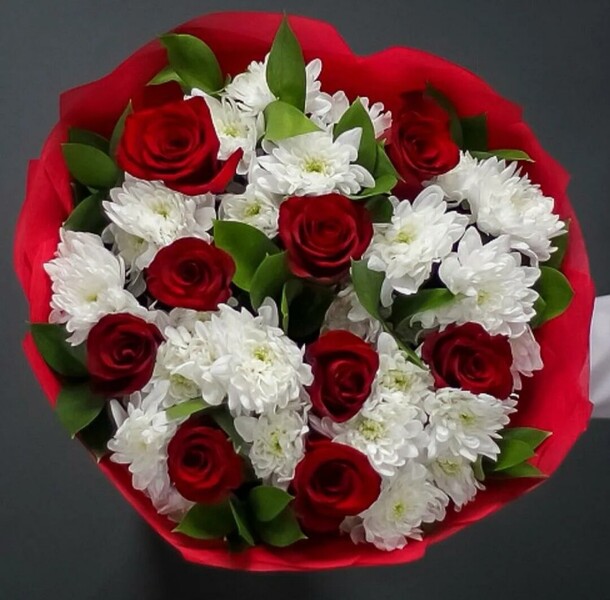 Огонь в глазах, артикул F1075749 - 10984 рублей, доставка по городу. Flawery - доставка цветов