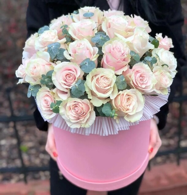 Свит, артикул F1081379 - 12489 рублей, доставка по городу. Flawery - доставка цветов