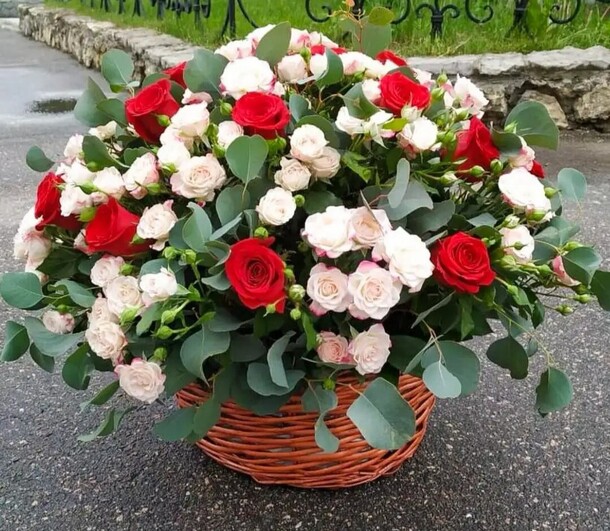 Майа, артикул F1094247 - 21790 рублей, доставка по городу. Flawery - доставка цветов