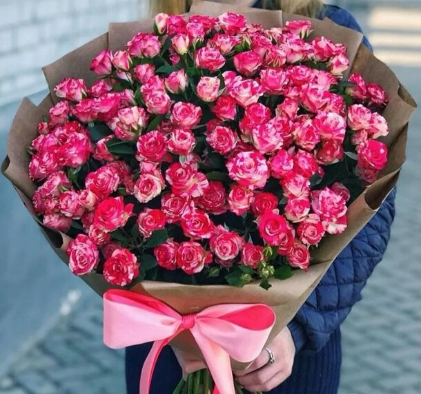 Виолетта, артикул F1099347 - 20329 рублей, доставка по городу. Flawery - доставка цветов