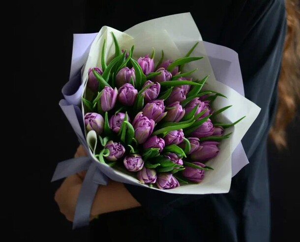 Тюльпан 🌷, артикул F1158683 - 12862 рублей, доставка по городу. Flawery - доставка цветов